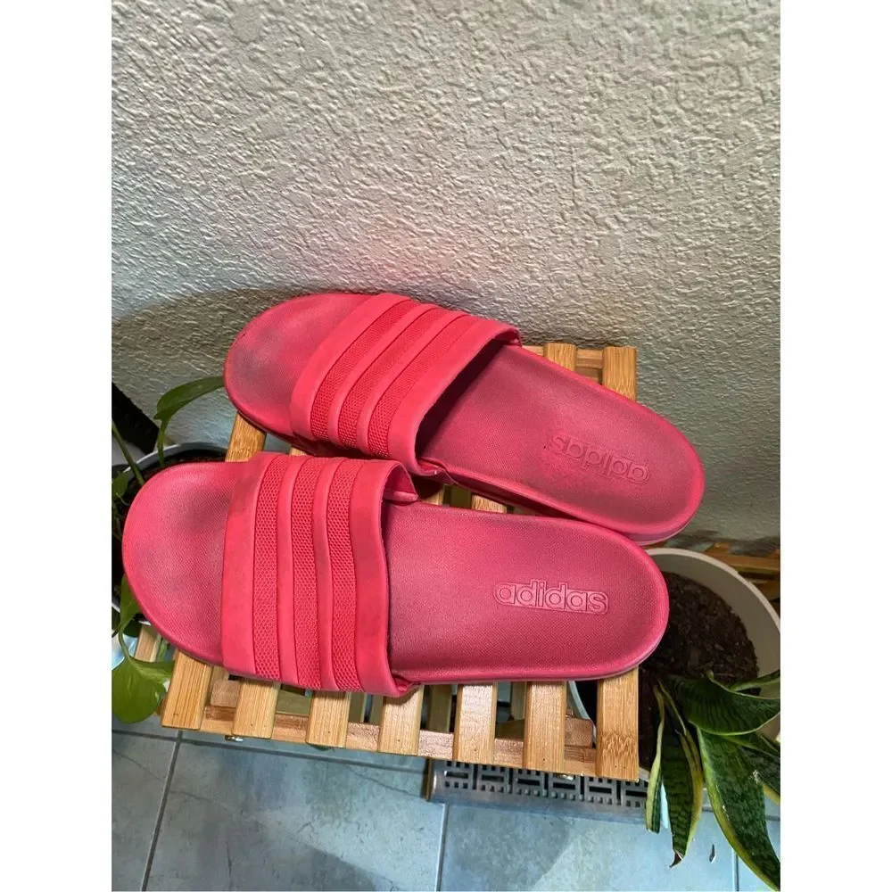 ‎Adidas Red Slides